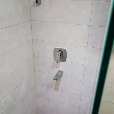 H1trece 贝尔格莱德