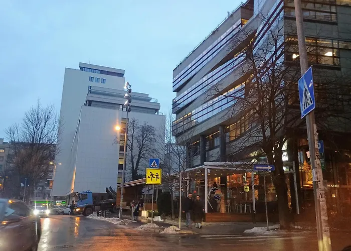 H1trece * 贝尔格莱德